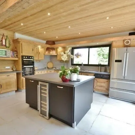 House Le Chamois 6 Holiday home *